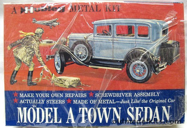 Hubley 1/20 Ford Model A Town Sedan, 857K-300 plastic model kit